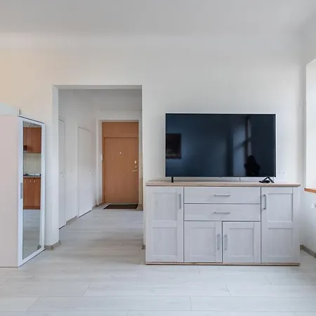 Apartment Sophisticated Old Town By Polo *