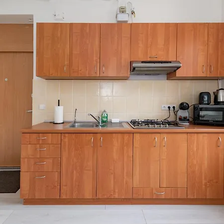 Sophisticated Old Town By Polo *